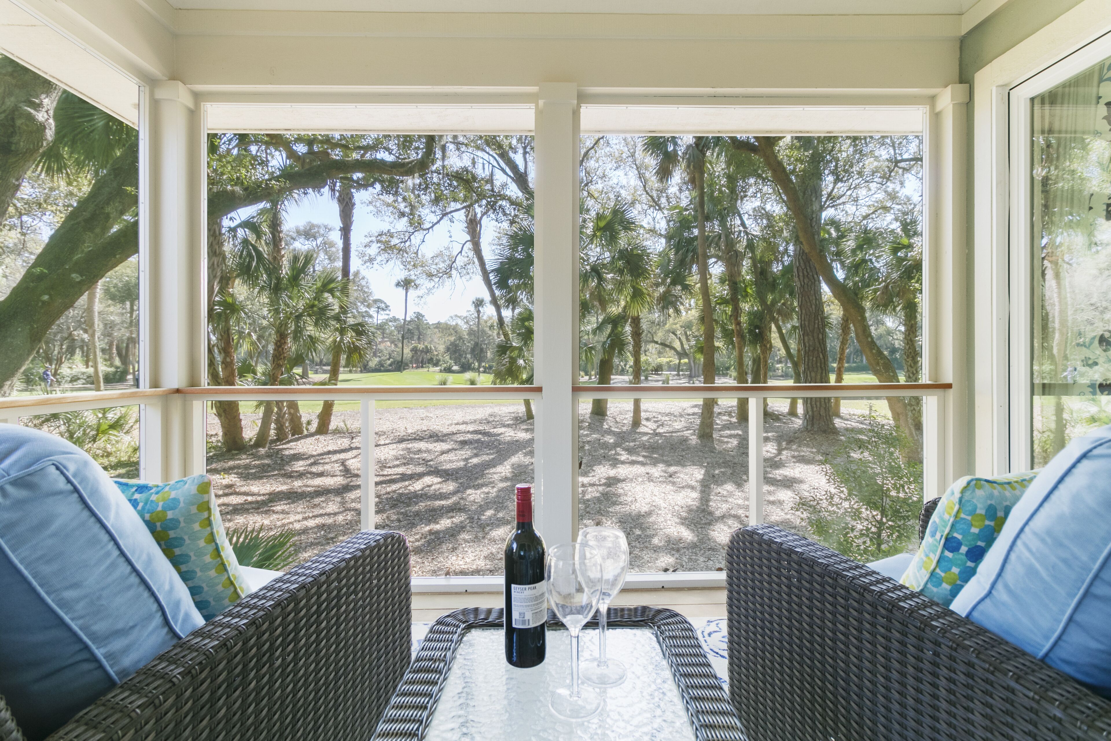 Adorable cottage, perfect for beach/golf getaway