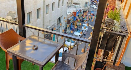 Twins Downtown Hotel