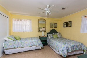 2 habitaciones, tabla de planchar con plancha y wifi gratis 