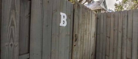 Enceinte de l’hébergement