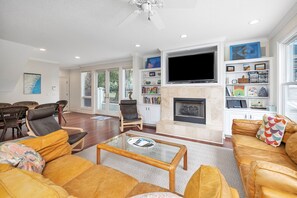 TV, fireplace, DVD player