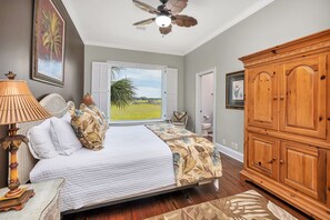 5 bedrooms, iron/ironing board, free WiFi, bed sheets