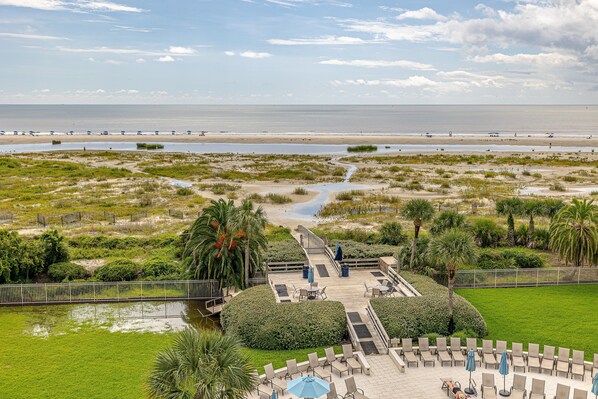 Property grounds - Oceanfront Complex! Amenities Include Pool, Fitness Center, Tennis Court, and Direct View! (Saint Simons Island)
