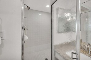 Shower, towels
