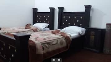 Standard Double Room | Free WiFi, bed sheets