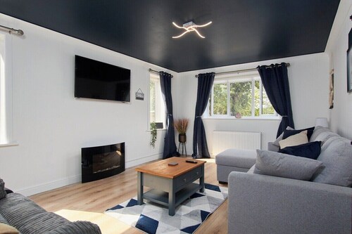 Homebird Property - Wilfrid House