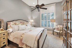 4 Schlafzimmer, Bügeleisen/Bügelbrett, kostenloses WLAN, Bettwäsche