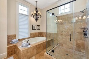 Douche, serviettes fournies