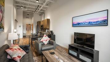 Smart TV, offices, computer monitors