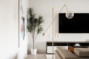 Televisie en een kantoor