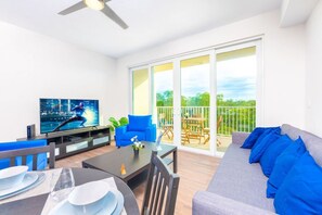 TV - 3bdrm sleeps 8, Beach, Pools, Hot Tub, Gym, Game Room, Piers,Courts, Restaurants (Ruskin)