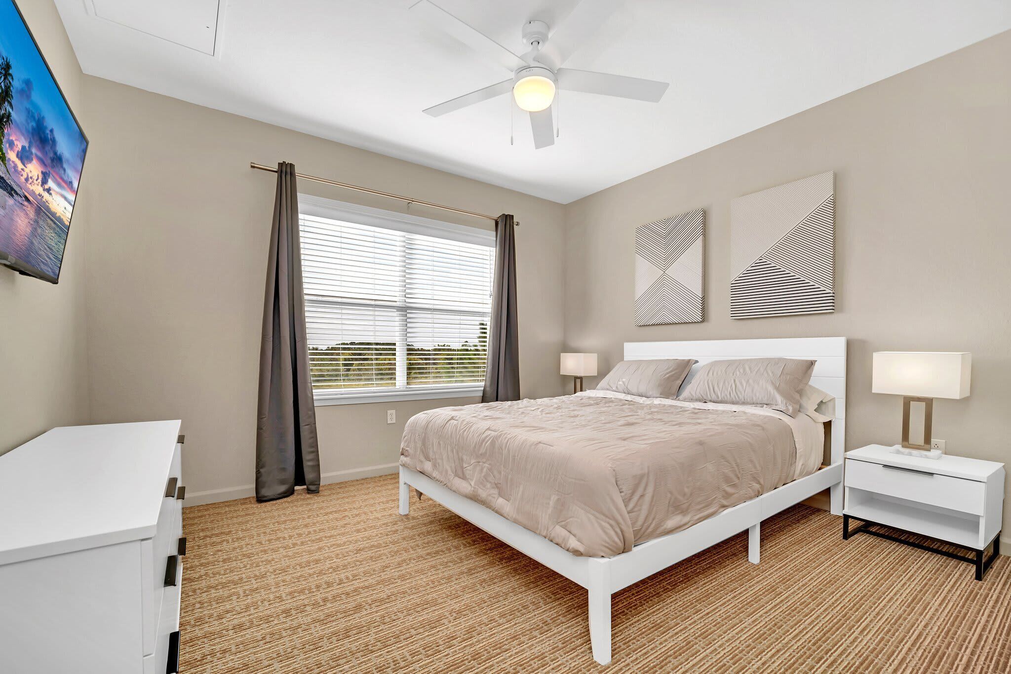 2 bedrooms, iron/ironing board, WiFi, bed sheets