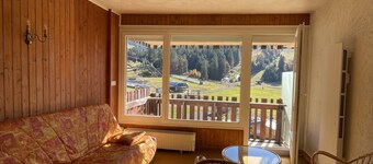 Studio avec vue sur la prairie