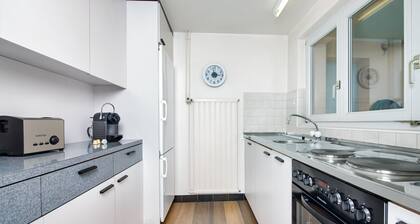 "little lizard" An apartment for two