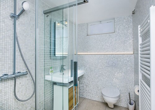 "kleine Eidechse" Eine Wohnung für zwei