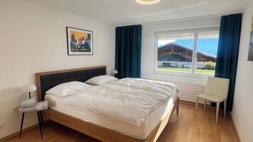 1 chambre, fer et planche Ă repasser, Wi-Fi gratuit, draps fournis