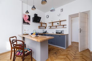 Private kitchenette