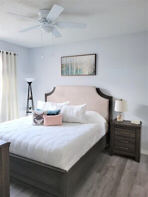 2 bedrooms, iron/ironing board, free WiFi, bed sheets