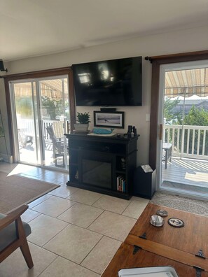 Smart TV, stereo, computer monitors, printers