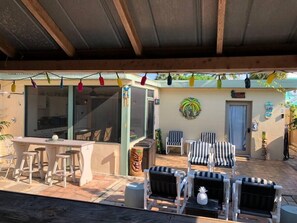 Outdoor dining - The Pier- Weddings, Reunions & Large Groups (Cocoa Beach)