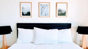 1 bedroom, Frette Italian sheets, premium bedding, pillow-top beds