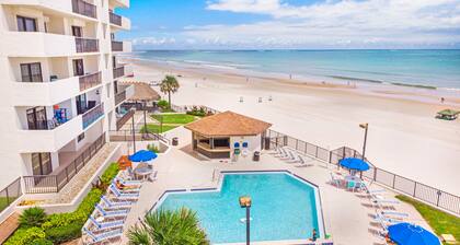 Sandpoint Condo - Oceanfront - 2BR/2BA - #8I