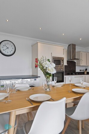House (4 Bedrooms) | Interior - Harmony Court by Pureserviced (Plymouth)