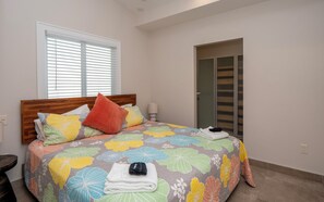1 chambre, fer et planche à repasser, Wi-Fi, literie fournie