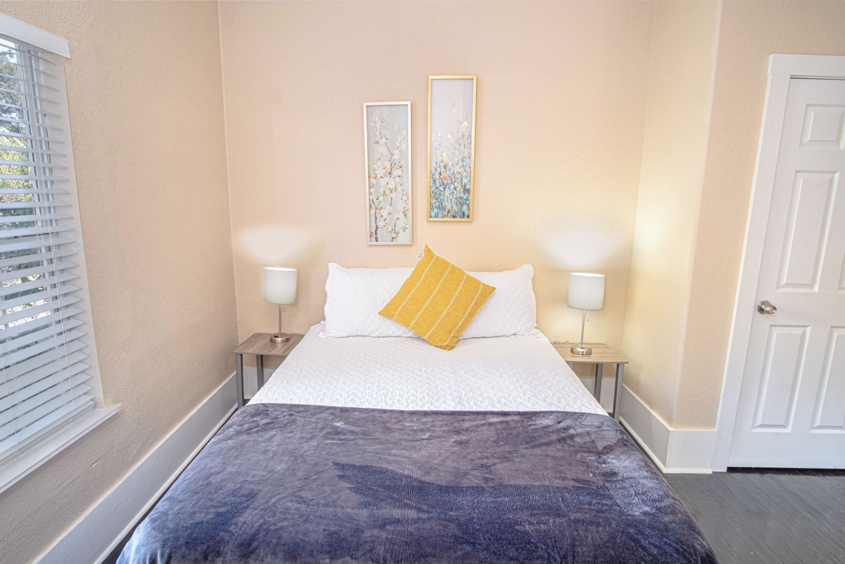 Casa (3 Bedrooms) | 3 habitaciones y espacio para trabajar con laptop 