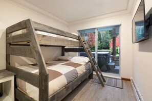 2 chambres, bureau, fer et planche Ă repasser, Wi-Fi gratuit