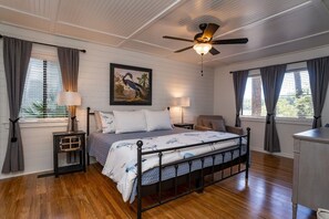 4 soverom, strykejern/-brett, wi-fi og sengetøy