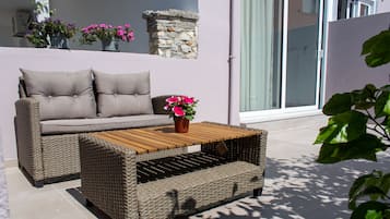 Chambre Double Supérieure | Terrasse/Patio