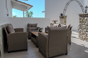 Exterior - La Fleur (Skiathos)