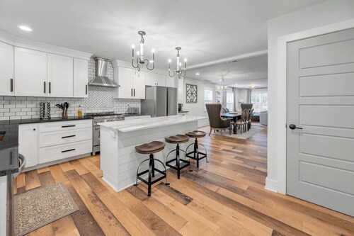 Hot Tub | Close to Downtown | Game Room | Fire Pit |