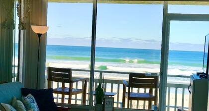 Beach Daze - Ocean front at Symphony Beach Club!