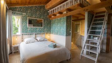 6 camere, culla da viaggio, Wi-Fi gratuito, lenzuola