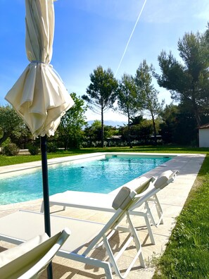 Utomhuspool