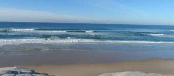 Hedone Praia d'El Rei Resort