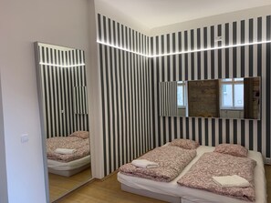 1 camera, ferro/asse da stiro, Wi-Fi gratuito, lenzuola