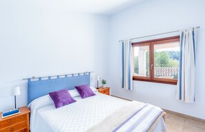 3 habitaciones, tabla de planchar con plancha y wifi gratis