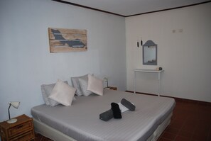 2 Schlafzimmer, Zimmersafe, Bügeleisen/Bügelbrett, Reisekinderbett