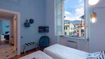 3 bedrooms