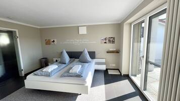 1 Schlafzimmer, Bügeleisen/Bügelbrett, Reisekinderbett, kostenloses WLAN