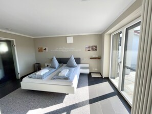 1 camera, ferro/asse da stiro, culla da viaggio, Wi-Fi gratuito