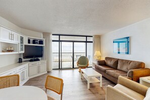 Unclassified image, 3 of 18, button