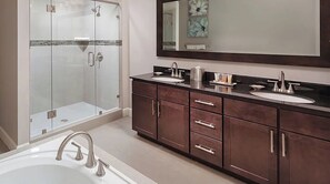 Bathtub, jetted tub, hair dryer, towels