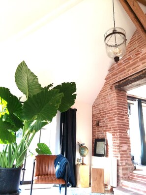 Interior - La Fermette des Grains Dorés, renovated Tradou for nature lovers (Lafrançaise)