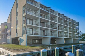 Exterior - Two-Level Bayfront Condo with Amazing Sunsets, Balcony, WiFi & Shared Pool (Ocean City)