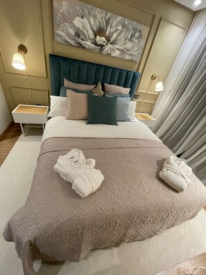 2 bedrooms, iron/ironing board, free WiFi