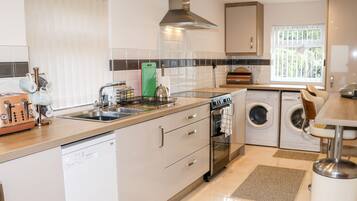Cottage | Interior